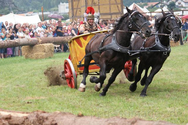 0087_wagenrennen.jpg - 15:00 UhrRömisches Streitwagenrennen